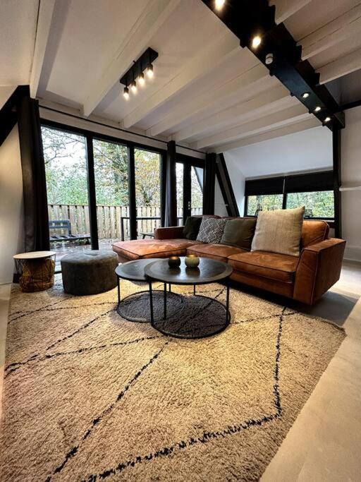 Chaleureux Chalet A ดูร์บี ภายนอก รูปภาพ