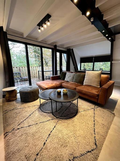 Chaleureux Chalet A ดูร์บี ภายนอก รูปภาพ